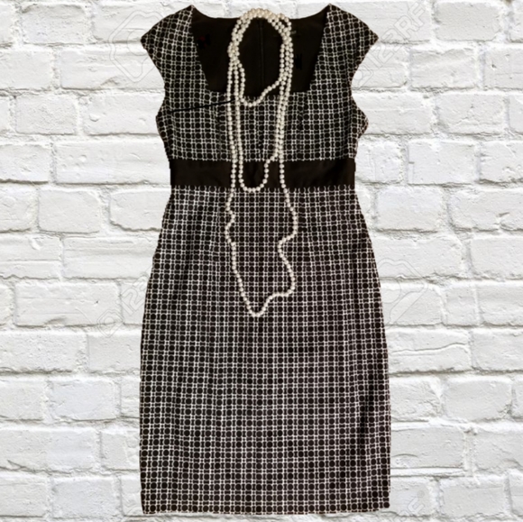 WHBM Cap Sleeve Sheath Dress - Picture 1 of 4